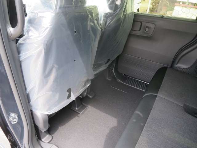 ホンダ Ｎ　ＢＯＸ カスタム ６６０ R7年 (関東) 99