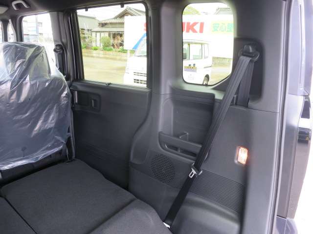 ホンダ Ｎ　ＢＯＸ カスタム ６６０ R7年 (関東) 99