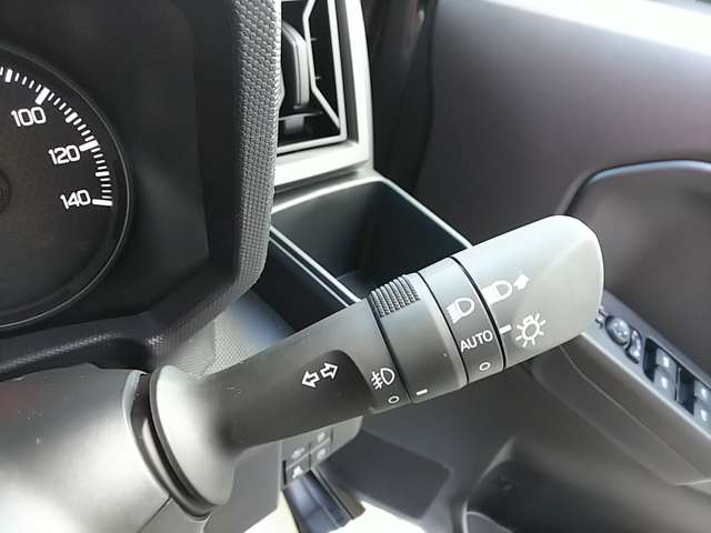 ダイハツ タフト ６６０ Ｇ ダーククロム ベンチャー R6年 (関東) 99