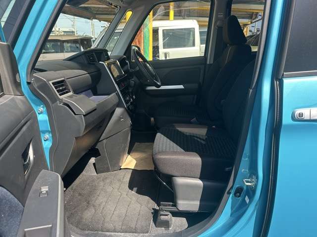 トヨタ ルーミー １．０ カスタム Ｇ－Ｔ R4年 (東海) 99