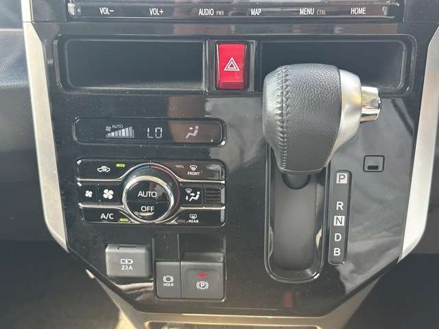 トヨタ ルーミー １．０ カスタム Ｇ－Ｔ R4年 (東海) 99