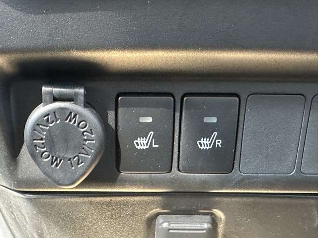 トヨタ ルーミー １．０ カスタム Ｇ－Ｔ R4年 (東海) 99