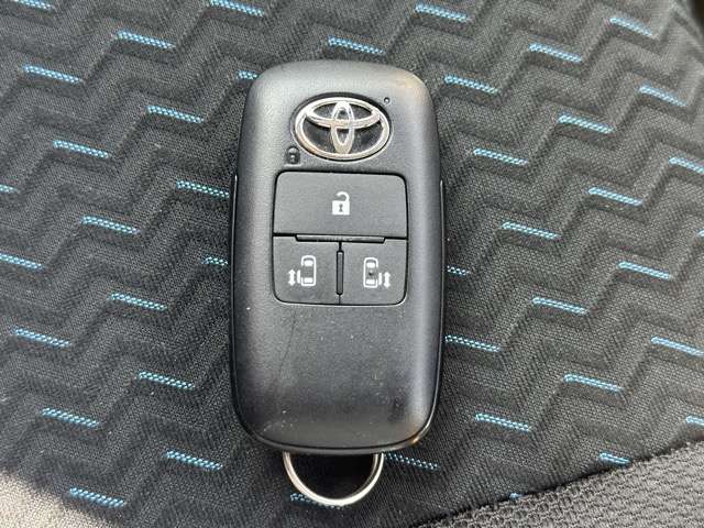 トヨタ ルーミー １．０ カスタム Ｇ－Ｔ R4年 (東海) 99