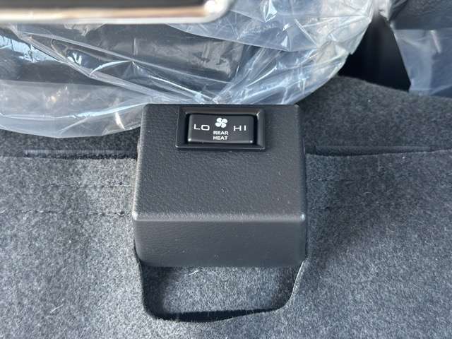 三菱フソウ キャンター ３．０ ダブルキャブ 全低床 ディーゼルターボ R7年 (東海) 99