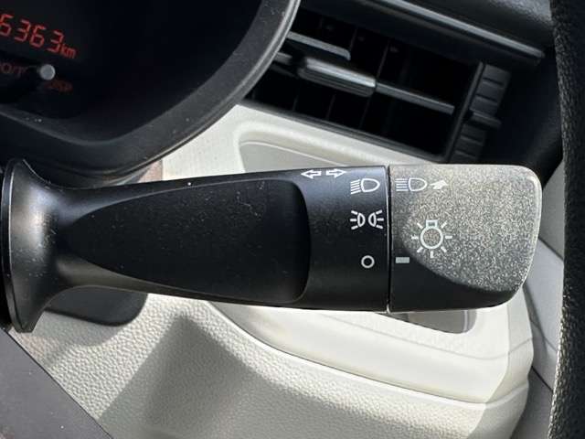 ダイハツ ムーヴ ６６０ Ｌ H30年 (東海) 99