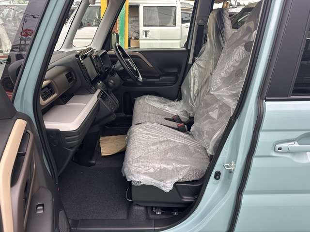 スズキ スペーシア ６６０ ハイブリッド Ｘ セーフティプラスパッケージ装着車 R7年 (東海) 99