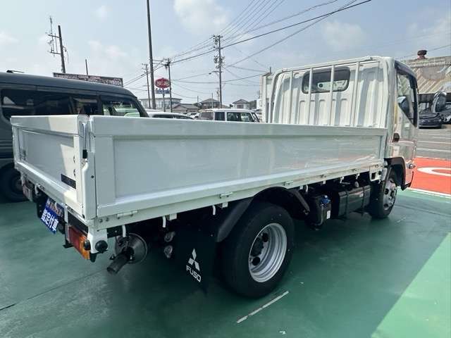 三菱フソウ キャンター ３．０ＤＴ 平ボディ全低床 ２Ｔ R7年 (東海) 99