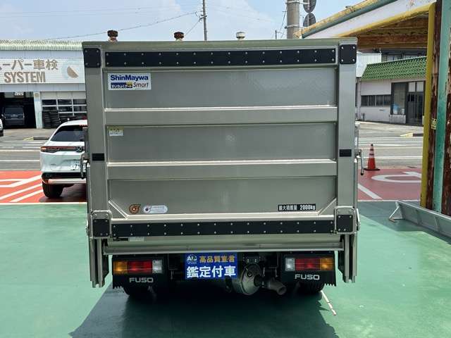 三菱フソウ キャンター ３．０ＤＴ 全低床 ２Ｔ平ボディ垂直ゲート R6年 (東海) 99