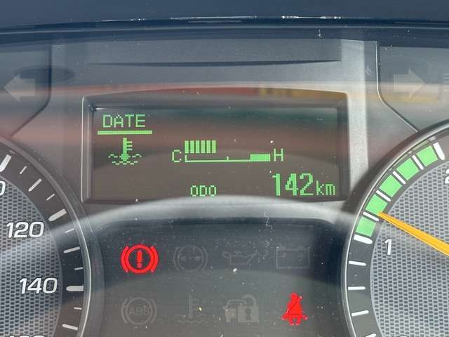 三菱フソウ キャンター ３．０ＤＴ 全低床 ２Ｔ平ボディ垂直ゲート R6年 (東海) 99