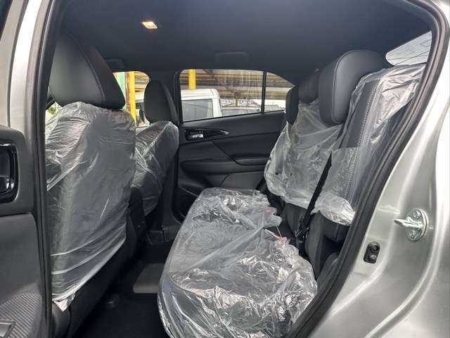 三菱 エクリプス　クロス　ＰＨＥＶ ＰＨＥＶ ２．４ Ｐ ４ＷＤ R6年 (東海) 99