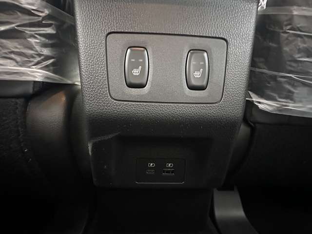 三菱 エクリプス　クロス　ＰＨＥＶ ＰＨＥＶ ２．４ Ｐ ４ＷＤ R6年 (東海) 99