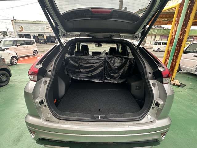 三菱 エクリプス　クロス　ＰＨＥＶ ＰＨＥＶ ２．４ Ｐ ４ＷＤ R6年 (東海) 99