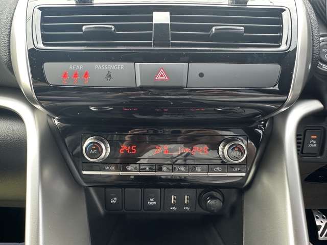 三菱 エクリプス　クロス　ＰＨＥＶ ＰＨＥＶ ２．４ Ｐ ４ＷＤ R6年 (東海) 99