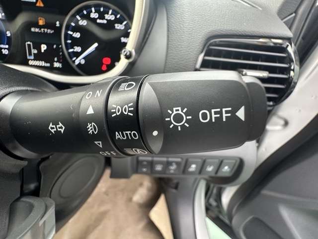 三菱 エクリプス　クロス　ＰＨＥＶ ＰＨＥＶ ２．４ Ｐ ４ＷＤ R6年 (東海) 99