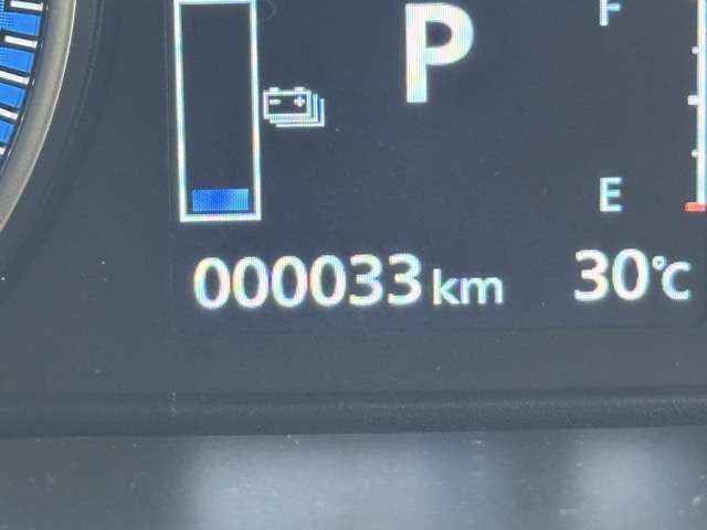 三菱 エクリプス　クロス　ＰＨＥＶ ＰＨＥＶ ２．４ Ｐ ４ＷＤ R6年 (東海) 99