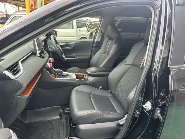 トヨタ ＲＡＶ４ ２．０ アドベンチャー ４ＷＤ R2年 (東海) 99