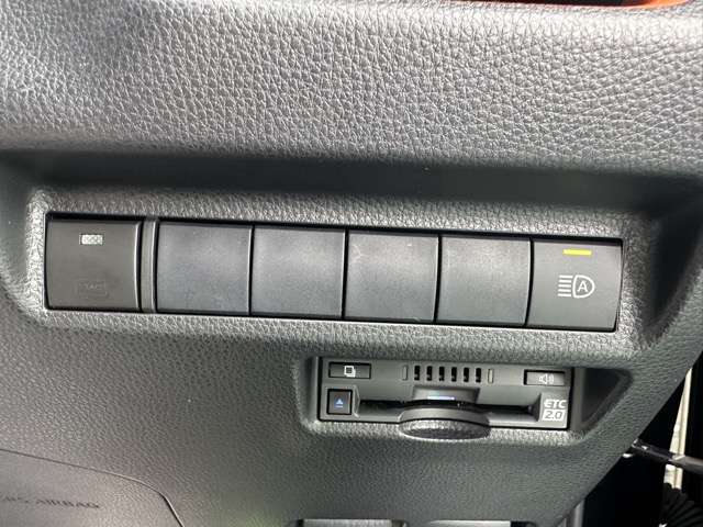 トヨタ ＲＡＶ４ ２．０ アドベンチャー ４ＷＤ R2年 (東海) 99