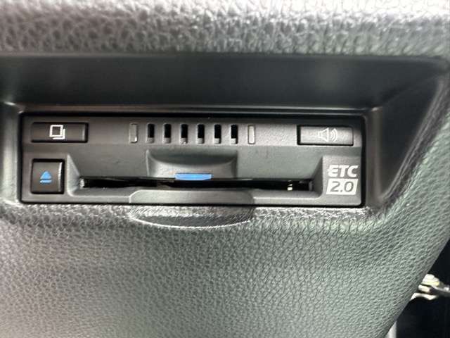 トヨタ ＲＡＶ４ ２．０ アドベンチャー ４ＷＤ R2年 (東海) 99