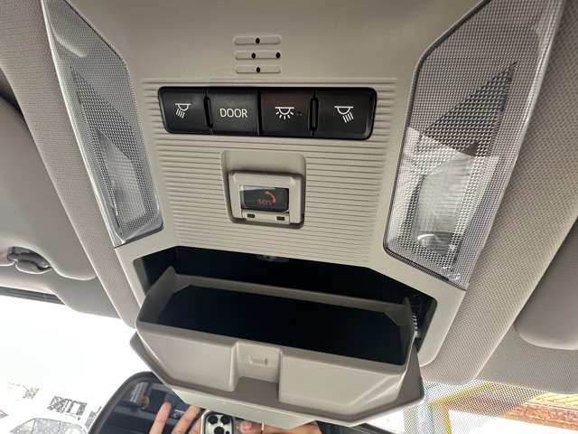 トヨタ ＲＡＶ４ ２．０ アドベンチャー ４ＷＤ R2年 (東海) 99