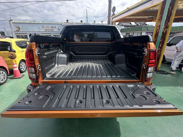 三菱 トライトン ２．４ ＧＳＲ ディーゼルターボ ４ＷＤ R6年 (東海) 99