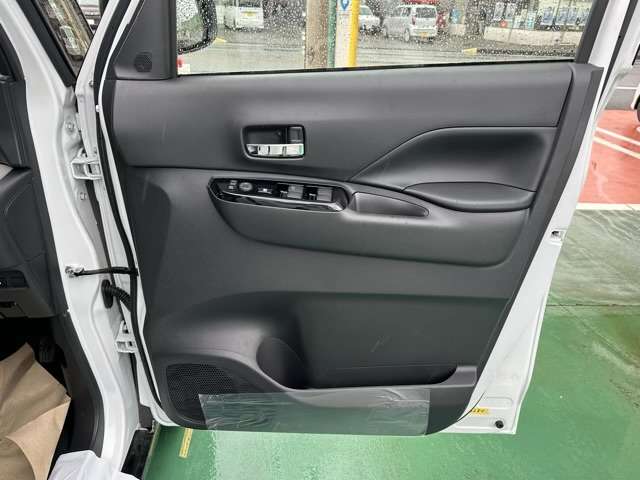 三菱 デリカ　ミニ ６６０ Ｇ プレミアム ４ＷＤ R6年 (東海) 99