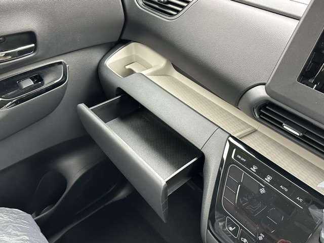 三菱 デリカ　ミニ ６６０ Ｇ プレミアム ４ＷＤ R6年 (東海) 99