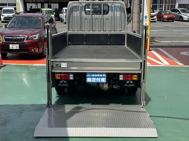 三菱フソウ キャンター ３．０ 全低床 ディーゼルターボ R6年 (東海) 99