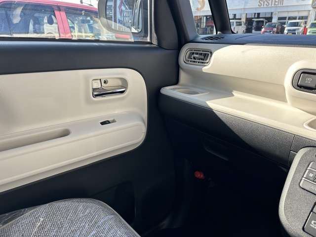 ダイハツ ムーヴ　キャンバス ６６０ ストライプス Ｇ R6年 (東海) 99