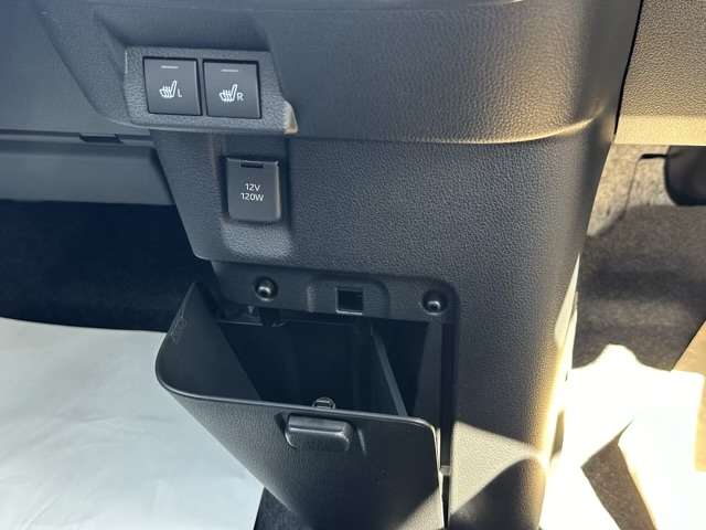 ダイハツ ムーヴ　キャンバス ６６０ ストライプス Ｇ R6年 (東海) 99