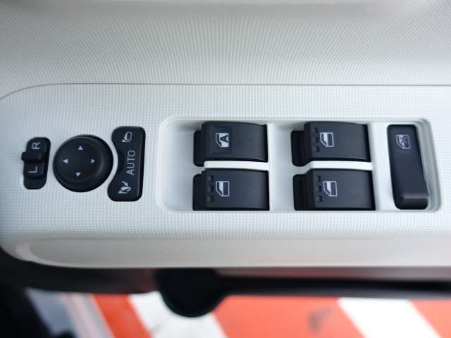 ダイハツ ムーヴ　キャンバス ６６０ ストライプス Ｇ R6年 (東海) 99