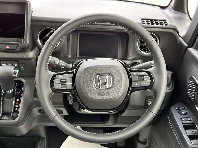 ホンダ Ｎ　ＢＯＸ カスタム ６６０ コーディネートスタイル ２トーン R6年 (東海) 99