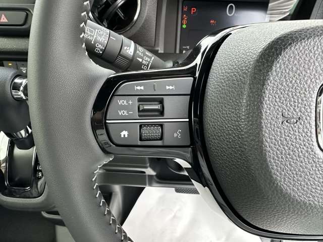 ホンダ Ｎ　ＢＯＸ カスタム ６６０ コーディネートスタイル ２トーン R6年 (東海) 99