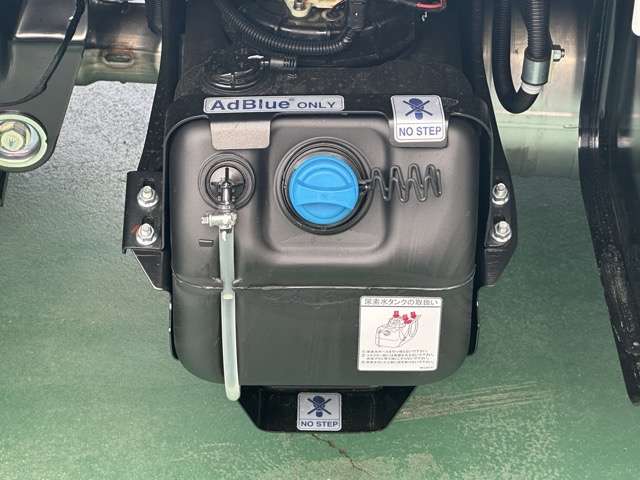 三菱フソウ キャンター ３．０ 全低床 ディーゼルターボ R7年 (東海) 99