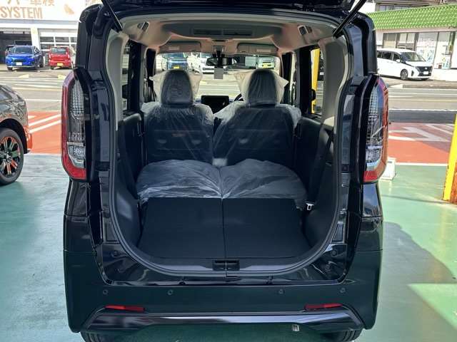 日産 ルークス ６６０ ハイウェイスターＸ アーバンクロム R6年 (東海) 99