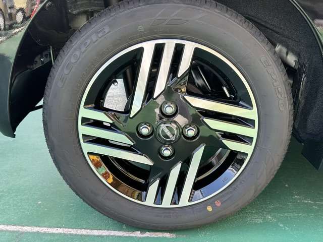 日産 ルークス ６６０ ハイウェイスターＸ アーバンクロム R6年 (東海) 99