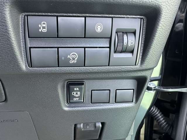 日産 ルークス ６６０ ハイウェイスターＸ アーバンクロム R6年 (東海) 99