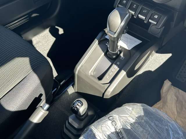 スズキ ジムニー ６６０ ＸＣ ４ＷＤ R7年 (東海) 99