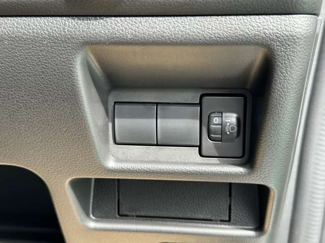 スズキ スペーシア ６６０ カスタム ハイブリッド ＧＳ R6年 (東海) 99