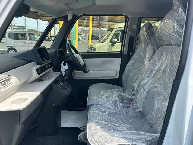 ダイハツ ムーヴ　キャンバス ６６０ ストライプス Ｇ R6年 (東海) 99