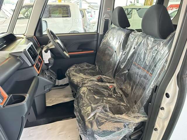 ダイハツ タント ６６０ ファンクロスターボ R6年 (東海) 99