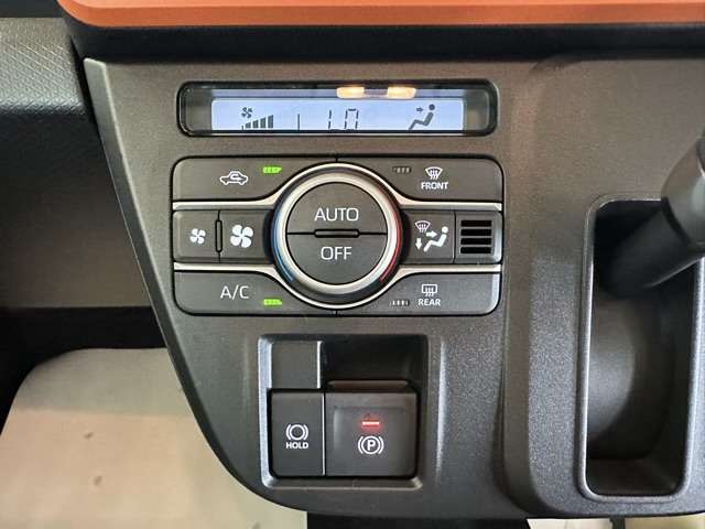 ダイハツ タント ６６０ ファンクロスターボ R6年 (東海) 99