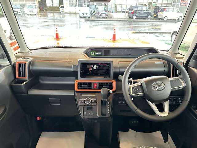 ダイハツ タント ６６０ ファンクロスターボ R6年 (東海) 99