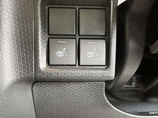 ダイハツ タント ６６０ ファンクロスターボ R6年 (東海) 99