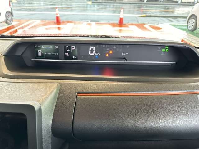 ダイハツ タント ６６０ ファンクロスターボ R6年 (東海) 99