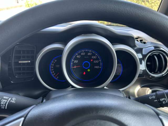 ホンダ Ｎ　ＢＯＸ ６６０ カスタムＧ Ｌパッケージ H24年 (東海) 99