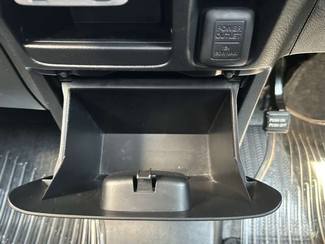 ホンダ Ｎ　ＢＯＸ ６６０ カスタムＧ Ｌパッケージ H24年 (東海) 99