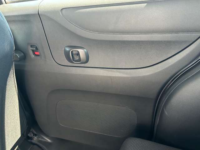 ホンダ Ｎ　ＢＯＸ ６６０ カスタムＧ Ｌパッケージ H24年 (東海) 99