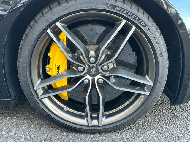 フェラーリ ＦＦ Ｆ１ ＤＣＴ ４ＷＤ H24年 (東海) 99