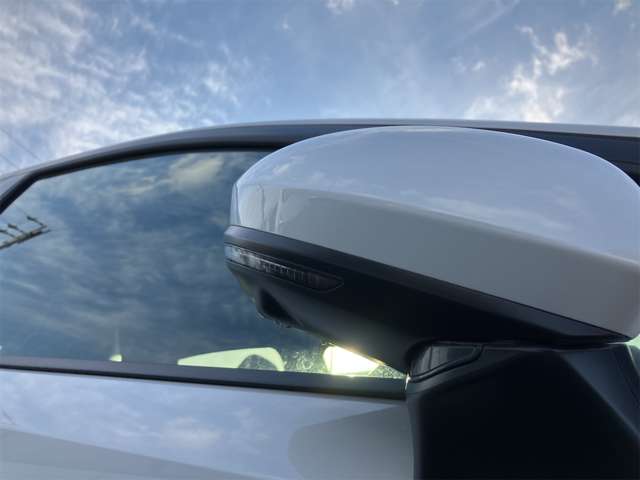 日産 ノート １．２ Ｘ R6年 (東海) 99