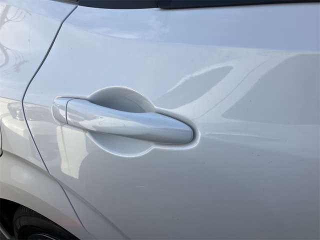 日産 ノート １．２ Ｘ R6年 (東海) 99